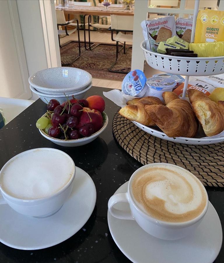 Bellaisa Bed & Breakfast Camaiore Luaran gambar