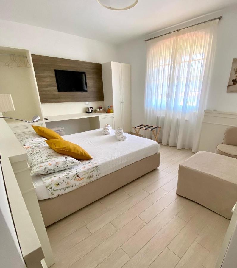 Bellaisa Bed & Breakfast Camaiore Luaran gambar